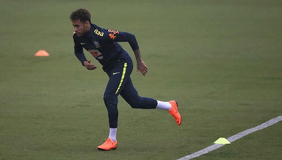 九游娱乐-包含NBA总决赛赛程吃紧，葡萄牙体育赛前临场应变，悬念犹存，团队化学反应显著的词条