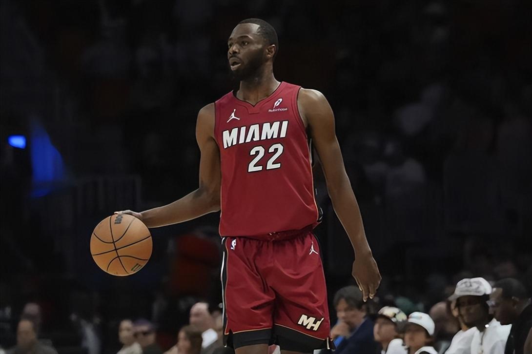 九游体育-关于浓眉哥连续五场比赛得分超过惊险取胜，公牛挑战极限！的信息